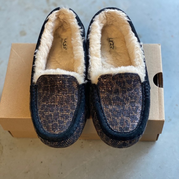 Used shoes - Picture 3 of 3